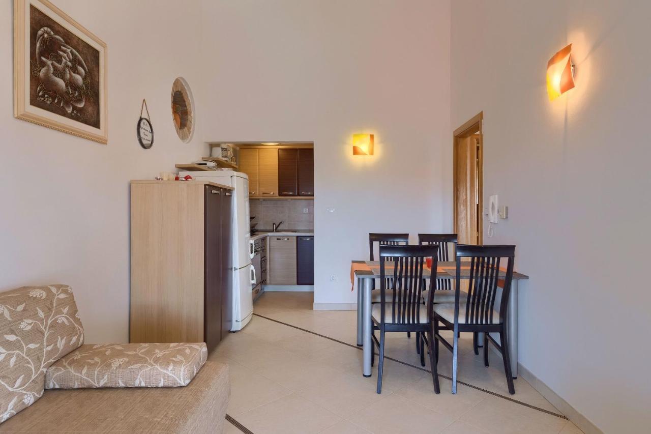 Apartments Boris Fažana Eksteriør billede